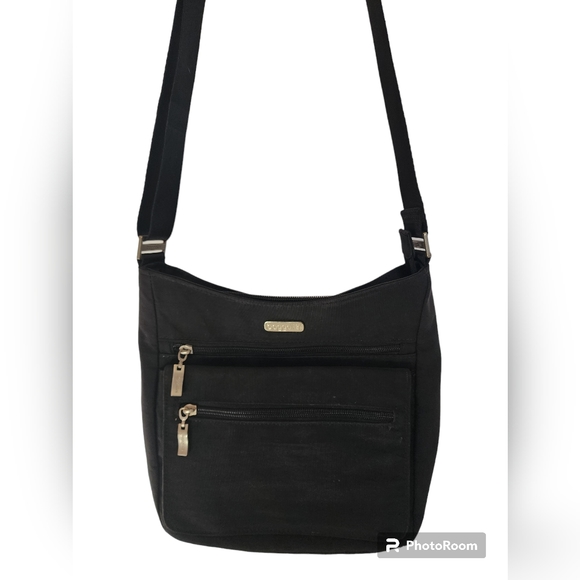 Baggallini Bags Baggallini Black Top Zip Crossbody Adjustable Strap